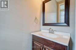 16 - 1030 OAKCROSSING GATE | London Ontario | Slide Image Fifteen