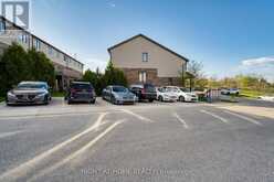 16 - 1030 OAKCROSSING GATE | London Ontario | Slide Image Thirty-eight