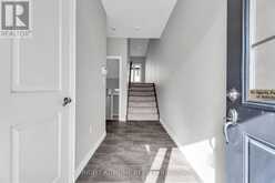 16 - 1030 OAKCROSSING GATE | London Ontario | Slide Image Four