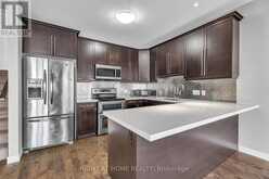 16 - 1030 OAKCROSSING GATE | London Ontario | Slide Image Nine