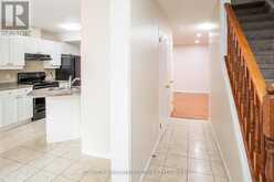 18 - 780 FANSHAWE PARK ROAD E | London Ontario | Slide Image Twelve