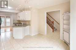 18 - 780 FANSHAWE PARK ROAD E | London Ontario | Slide Image Seven