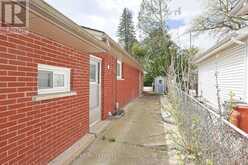 201 EMERSON AVENUE | London Ontario | Slide Image Thirty-five
