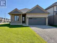 79 HEMLOCK CRESCENT | Aylmer Ontario | Slide Image One