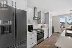 47 ALLISTER DRIVE | Komoka Ontario | Slide Image Sixteen