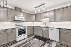 23 - 20 KERNOHAN PARKWAY | London Ontario | Slide Image Ten