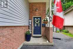 31 BEECHBANK CRESCENT | London Ontario | Slide Image Two
