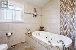 6571 CARROLL DRIVE | Strathroy-Caradoc Ontario | Slide Image Forty-nine