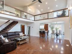 6571 CARROLL DRIVE Strathroy-Caradoc Ontario, N0L 1T0