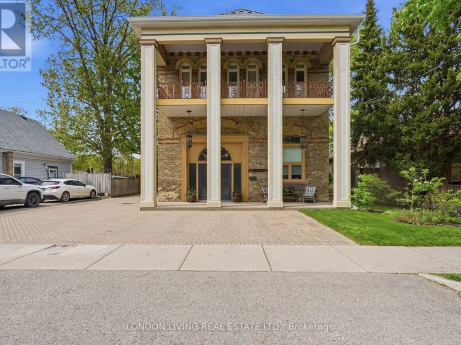 160 BRUCE STREET, London, Ontario N6C 1H1
