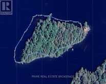 0 STRATHCONA ISLAND | Temagami Ontario | Slide Image Six