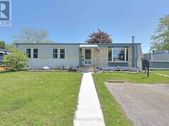 114 PEBBLE BEACH PARKWAY Grand Bend Ontario, N0M 1T0