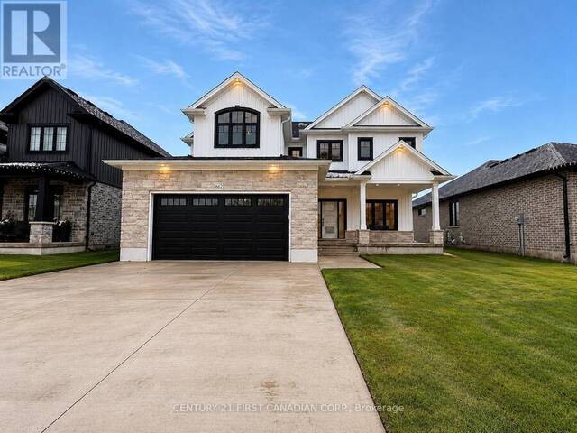 108 MAPLEDENE LANE Lucan Biddulph Ontario, N0M 2J0 - 3 Bedrooms Home For Sale