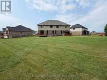 8 COLUMBUS COURT | St. Thomas Ontario | Slide Image Two