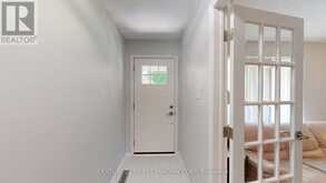 43 WALMER GARDENS | London Ontario | Slide Image Ten