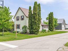 11812 SUPERIOR STREET Malahide Ontario, N0L 2J0
