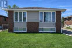 17 NIGHTINGALE DRIVE | North Bay Ontario | Slide Image Two