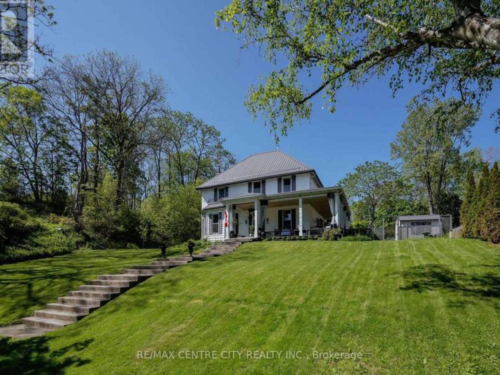 337 GEORGE STREET, Port Stanley, Ontario N5L 1C5