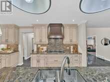 11 CRAMAR CRESCENT | Chatham Ontario | Slide Image Thirteen