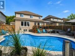 919 FOXCREEK ROAD London Ontario, N6G 0H1
