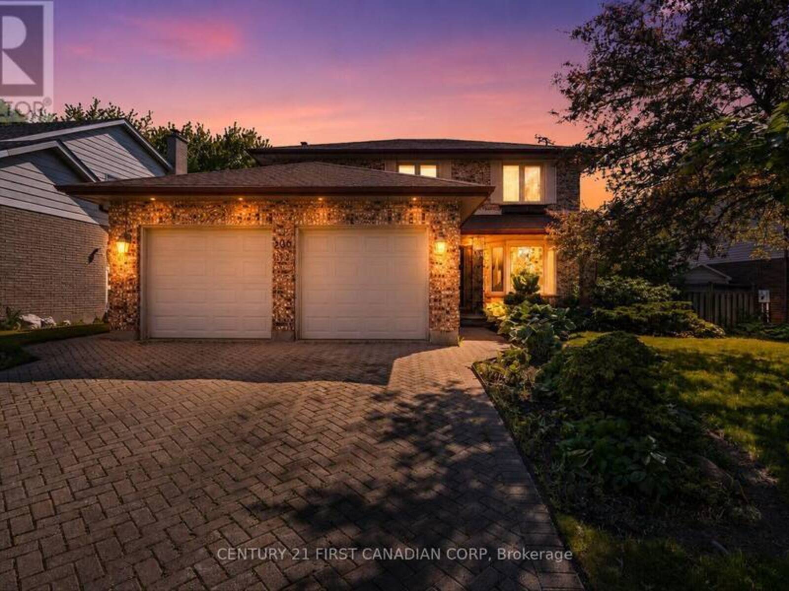 106 PINE VALLEY DRIVE, London, Ontario N6J 4L9