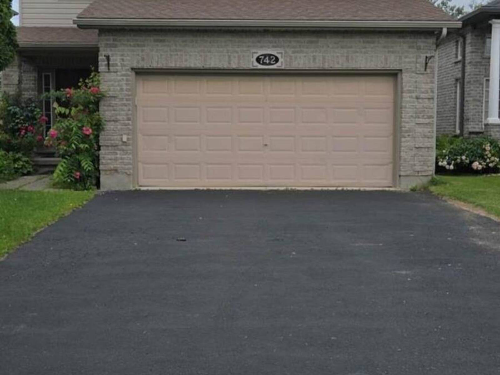 742 MARIGOLD STREET, London, Ontario N5X 4J3