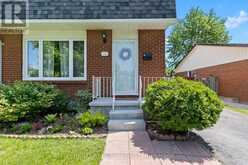 22 VINCENT CRESCENT | London Ontario | Slide Image Three