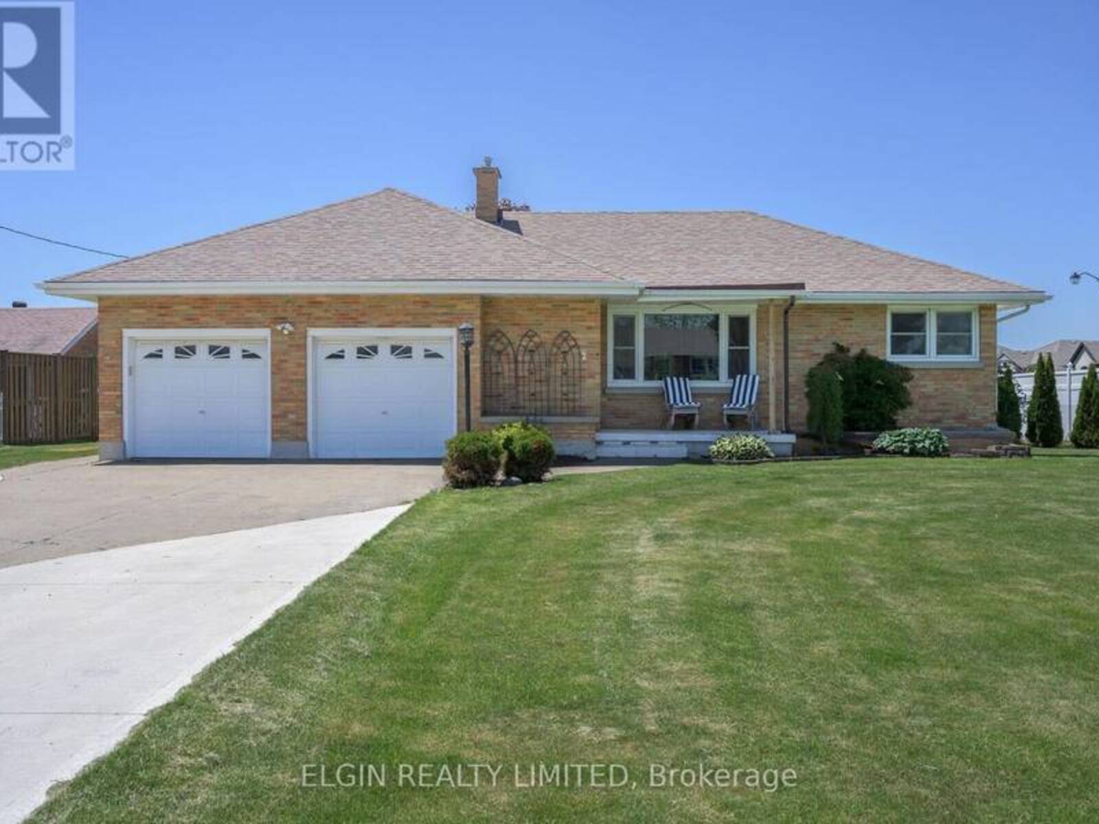 2 LYNDALE AVENUE, St. Thomas, Ontario N5R 1C4