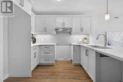 115 STYLES DRIVE | St. Thomas Ontario | Slide Image Ten