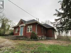 12 CHESTER STREET St. Thomas Ontario, N5R 1T8