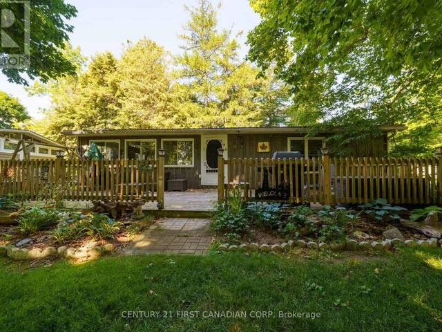 4 - 49075 DEXTER LINE Aylmer Ontario, N5H 2R2 - 3 Bedrooms Waterfront Home For sale
