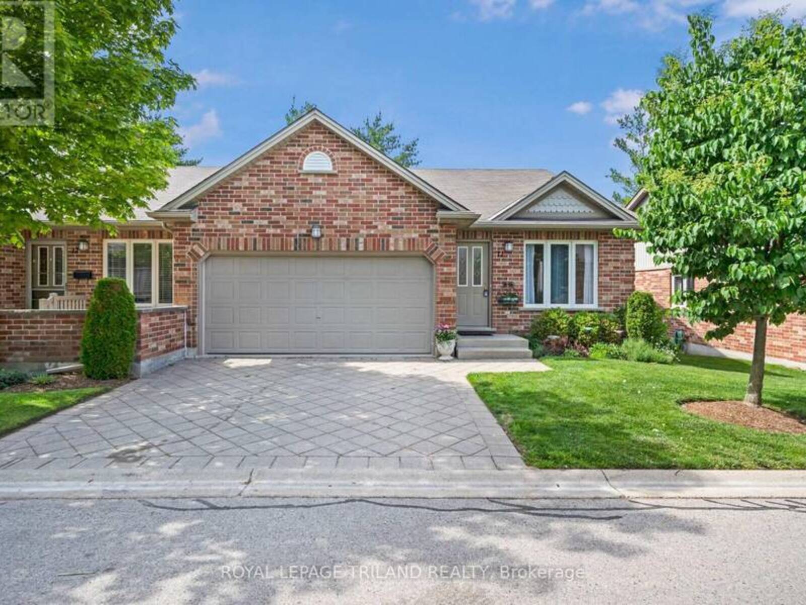 11 - 43 CAPULET WALK, London, Ontario N6H 5V4