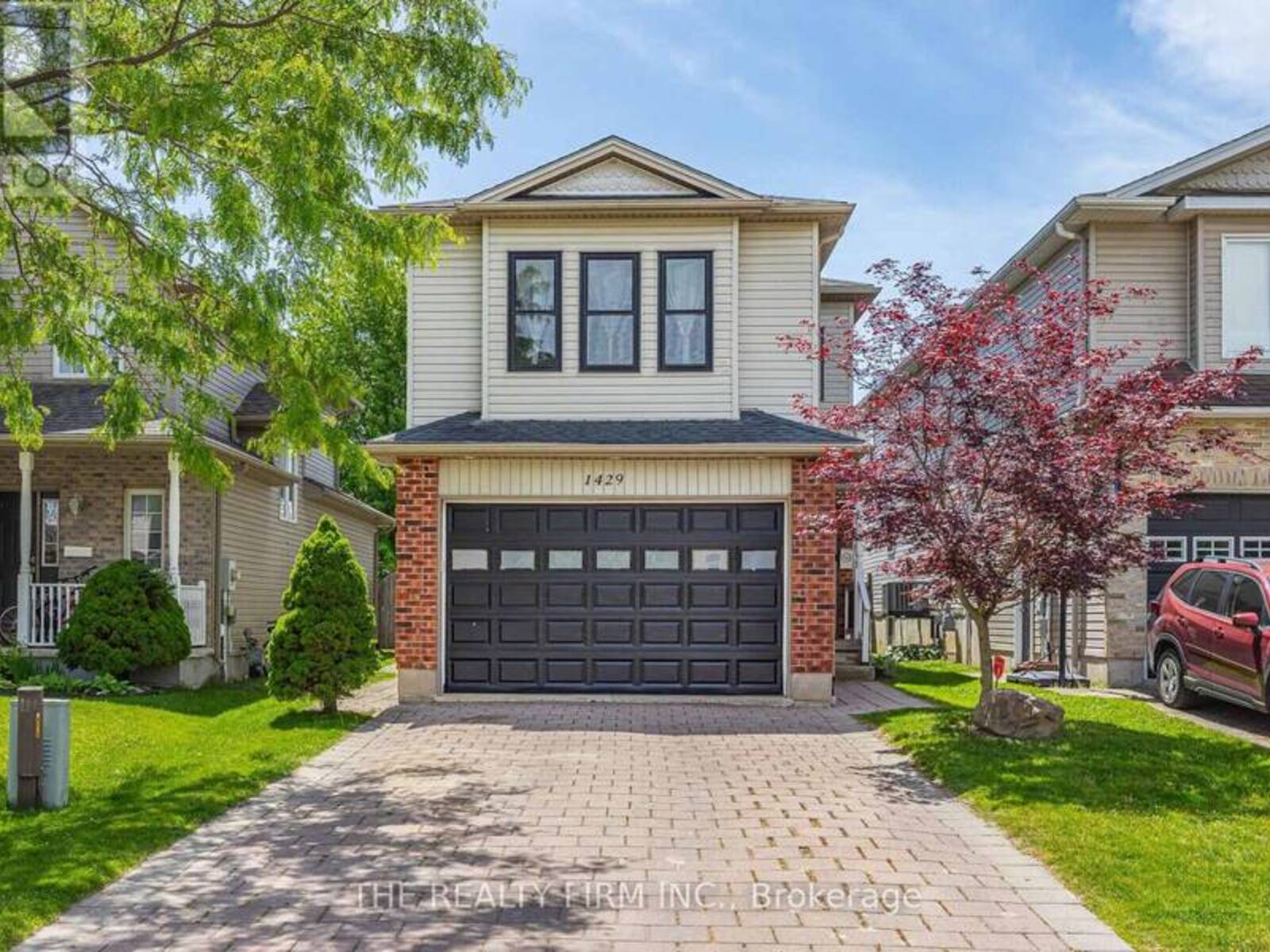 1429 ASPENRIDGE CRESCENT, London, Ontario N5Y 5N2