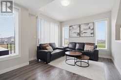 933 SARNIA ROAD | London Ontario | Slide Image Ten