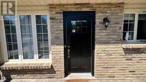 764 CLASSIC DRIVE | London Ontario | Slide Image Five