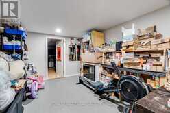 250 GREENWOOD AVENUE | London Ontario | Slide Image Thirty-seven