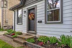 832 QUEENS AVENUE | London Ontario | Slide Image Twenty-seven
