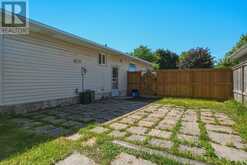 77 RENNY CRESCENT | London Ontario | Slide Image Forty-seven