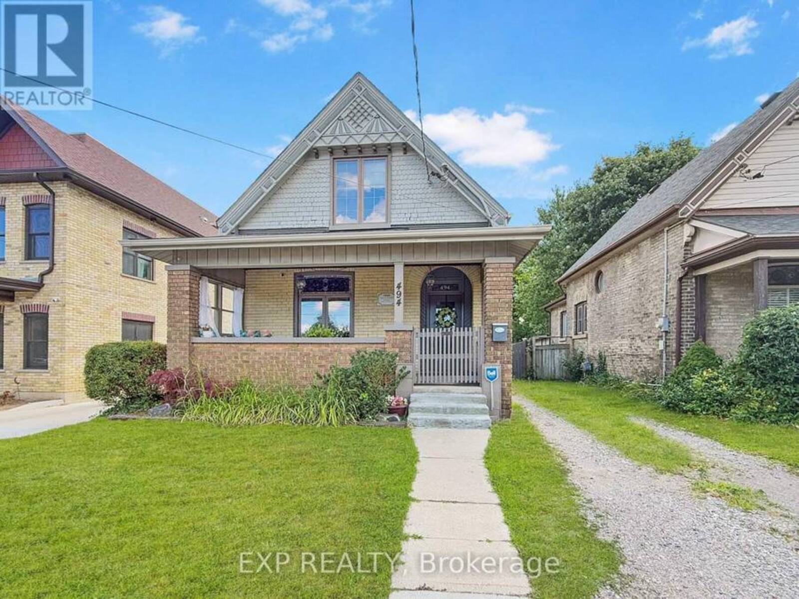 494 ENGLISH STREET, London, Ontario N5W 3T8
