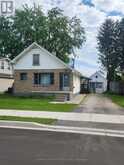 31 QUEEN STREET | Strathroy-Caradoc Ontario | Slide Image One