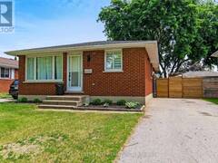 91 MOORE AVENUE Aylmer Ontario, N5H 2Z8