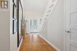 1 SCOTTSDALE STREET | London Ontario | Slide Image Four