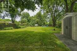 1505 MCLARENWOOD TERRACE | London Ontario | Slide Image Thirty-eight