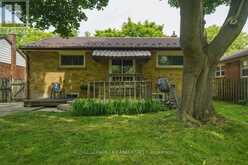 1505 MCLARENWOOD TERRACE | London Ontario | Slide Image Forty-two