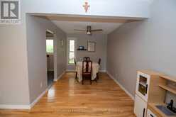 808 DULANEY DRIVE | London Ontario | Slide Image Nine