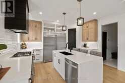 8 OSCAR DAVIS COURT | Strathroy-Caradoc Ontario | Slide Image Ten