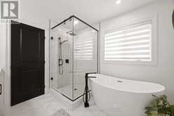 8 OSCAR DAVIS COURT | Strathroy-Caradoc Ontario | Slide Image Twenty-three