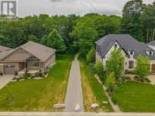 8 OSCAR DAVIS COURT | Strathroy-Caradoc Ontario | Slide Image Forty-four
