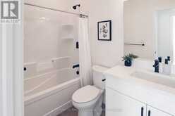 11 - 32 POSTMA CRESCENT | North Middlesex Ontario | Slide Image Eight