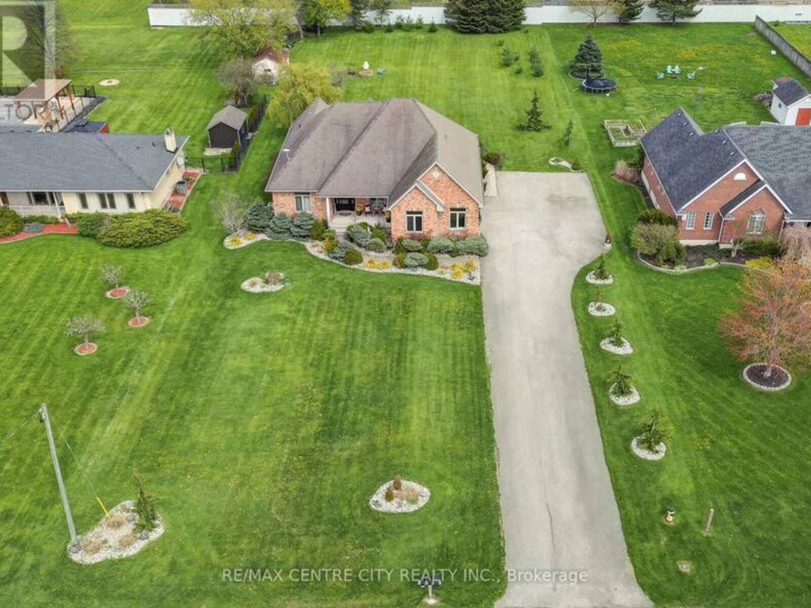 9538 TOWER ROAD, St. Thomas, Ontario N5P 3S7